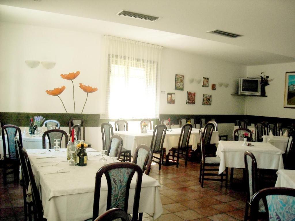 Hotel Faedo Pineta Buitenkant foto