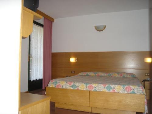 Hotel Faedo Pineta Buitenkant foto